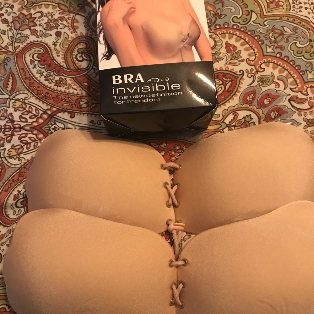 Freebra size D. Set of two